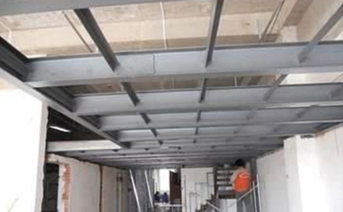 钢结构大通钢结构隔层如何做才性价比更高